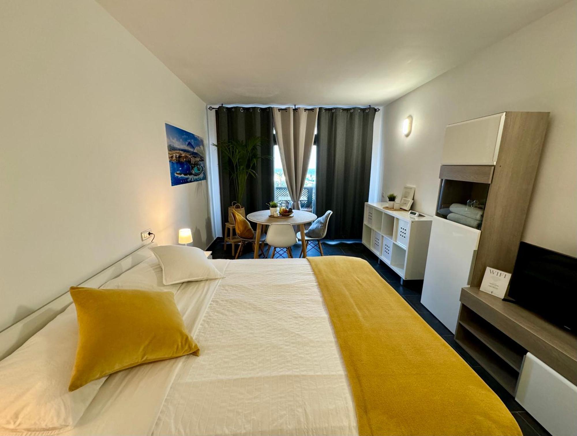Marina Suites Tenerife بويرتو ذي لا كروز المظهر الخارجي الصورة