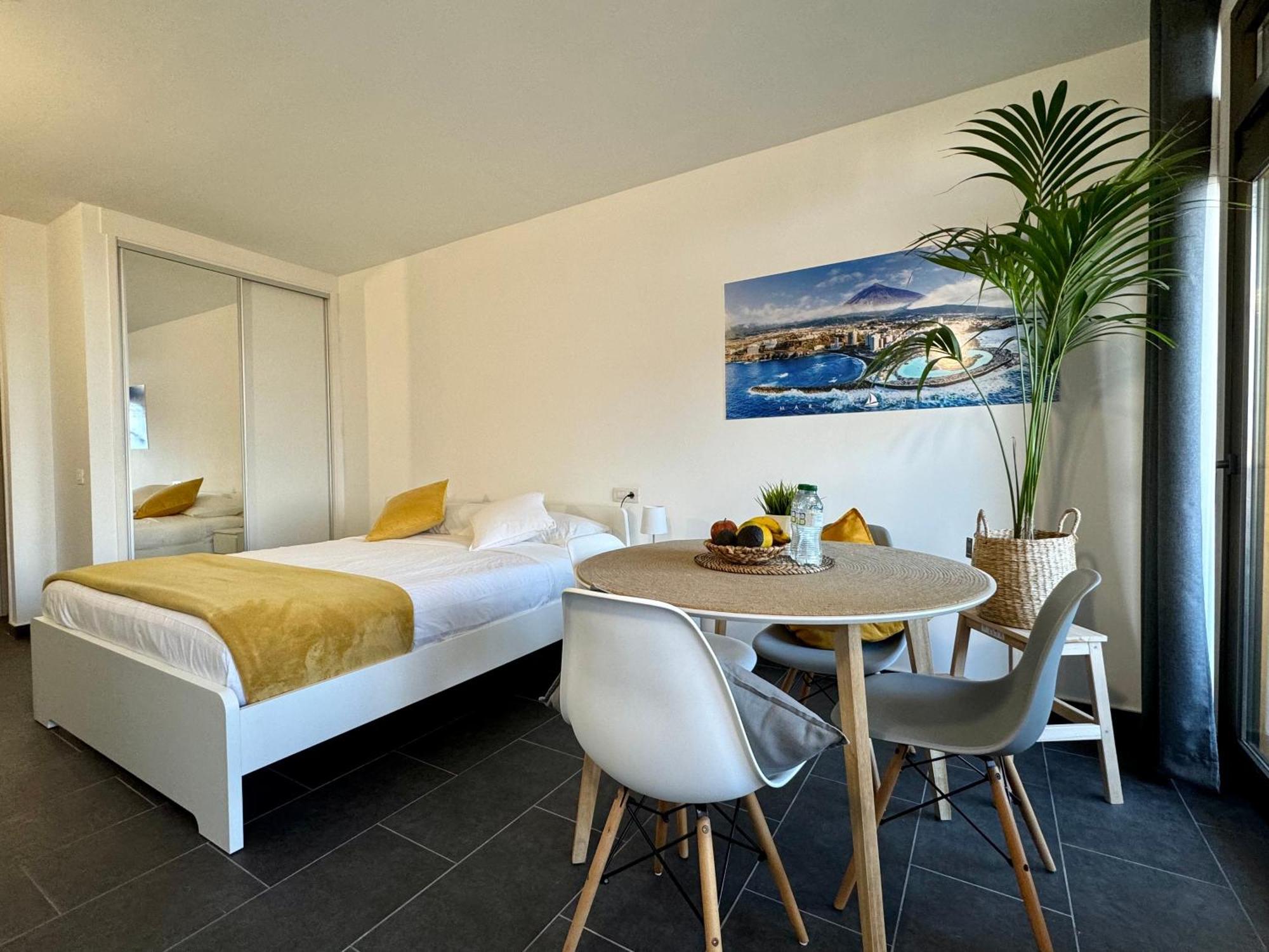 Marina Suites Tenerife بويرتو ذي لا كروز المظهر الخارجي الصورة